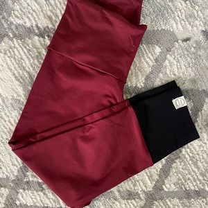 GTS Maroon Capri Yoga Pants